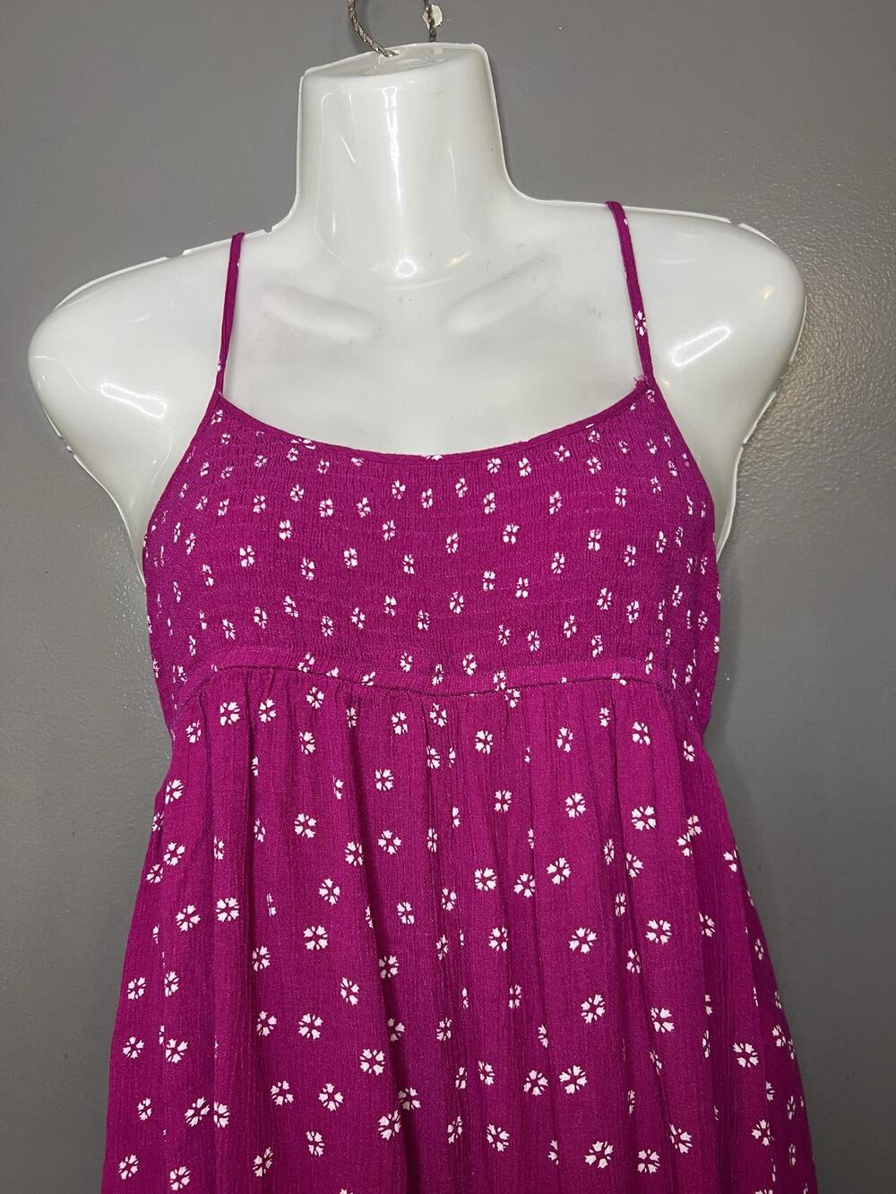 Urban Outfitters Romper Womens Medium Pink Floral Smocked Scoop Neck Tie Strap